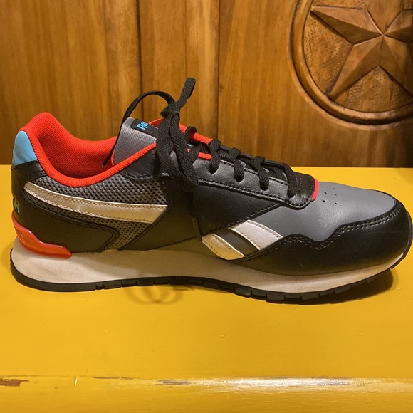 Bringing the 90’s fashion BACK!!!! - Picture 3 of 4